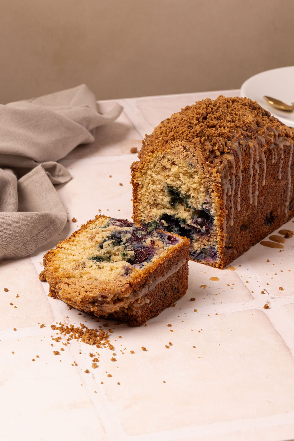 Panqué Blueberry Coffee Cake